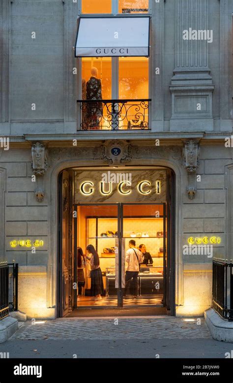 gucci champs elysee